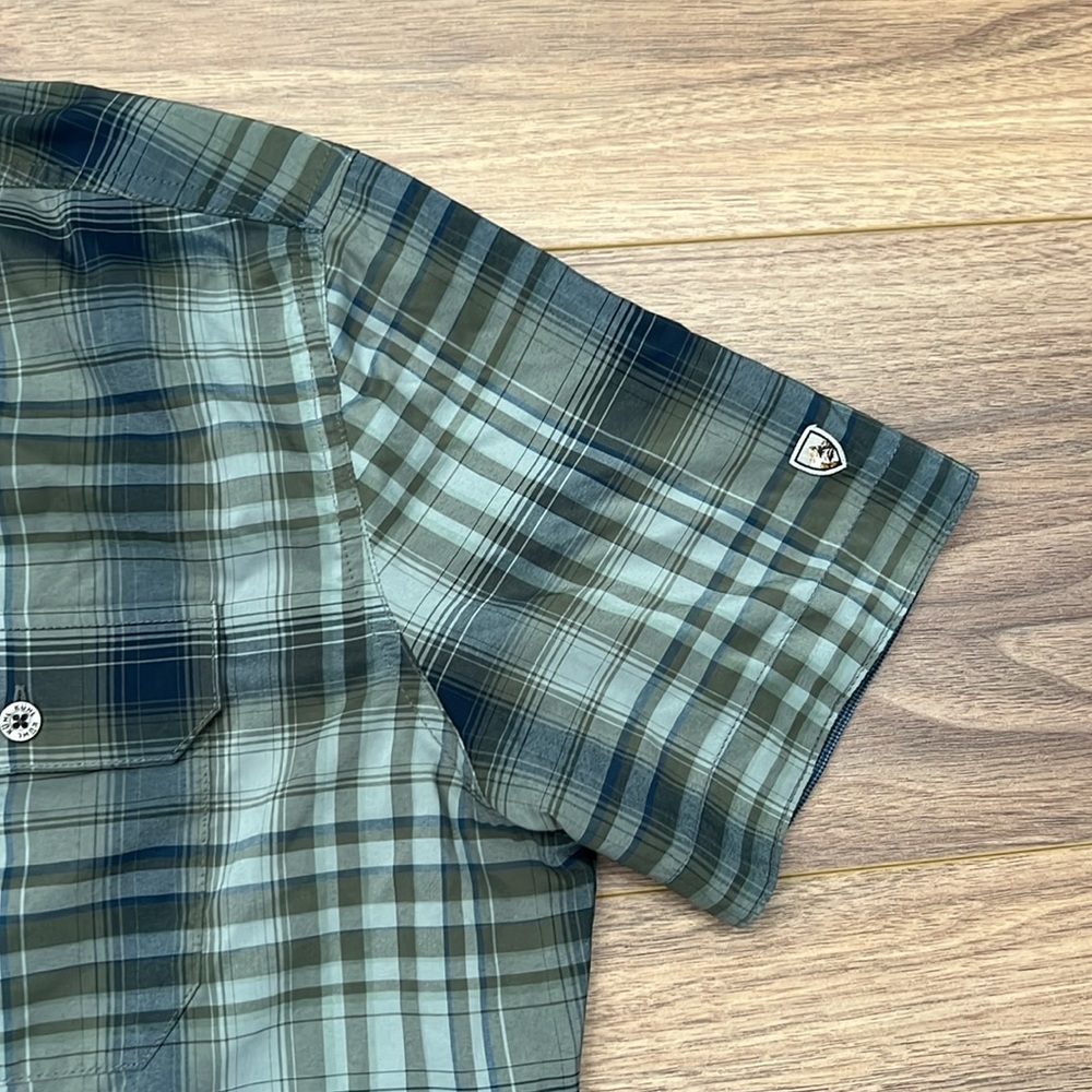 Kuhl Response Short Sleeve Button Down in Deep River Blue Size Small - Picture 6 of 13